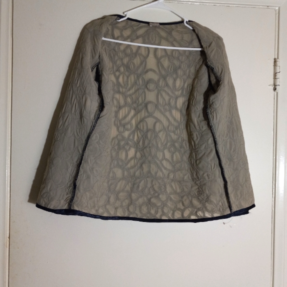 Jacket - Picture 3 of 5